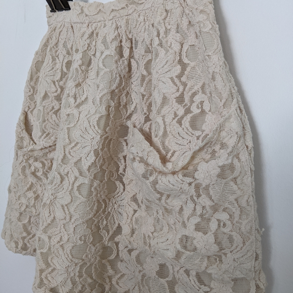 Kimchi Blue Lace High-Waist Skirt